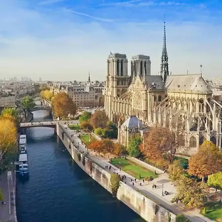 Heart Of Saint-germain Only 3 Minutes From The Amaizing Luxembourg Gardens Appartamento *