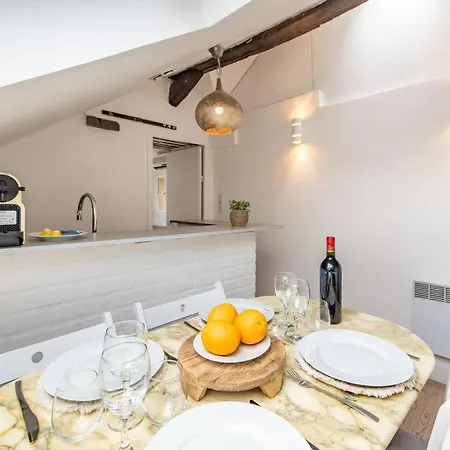Appartamento Heart Of Saint-germain Only 3 Minutes From The Amaizing Luxembourg Gardens Parigi