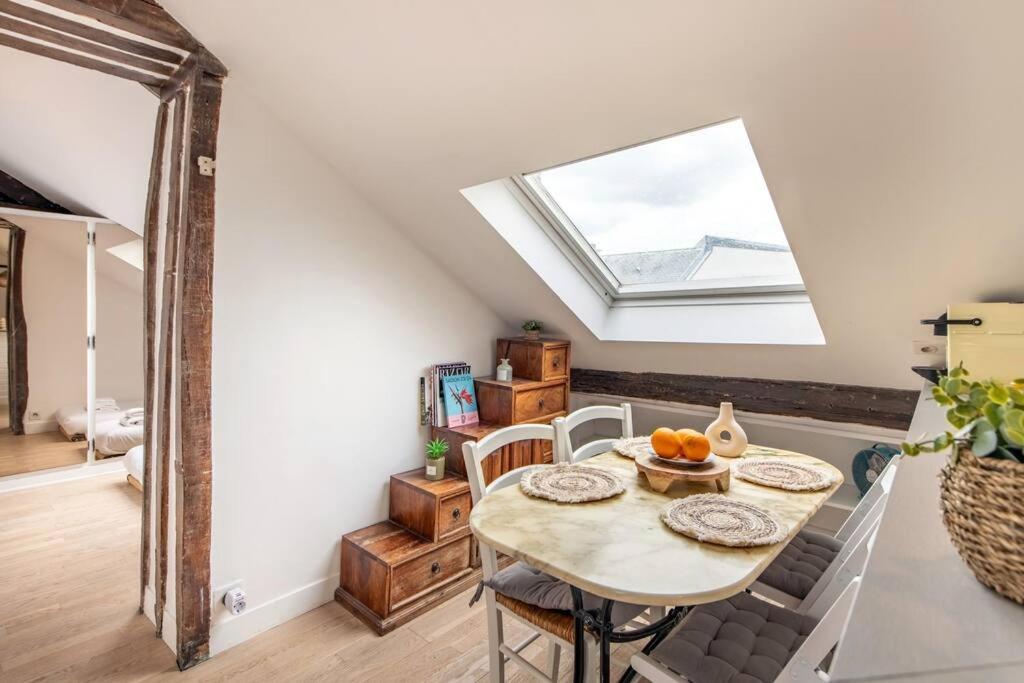 Heart Of Saint-germain Only 3 Minutes From The Amaizing Luxembourg Gardens * Parigi